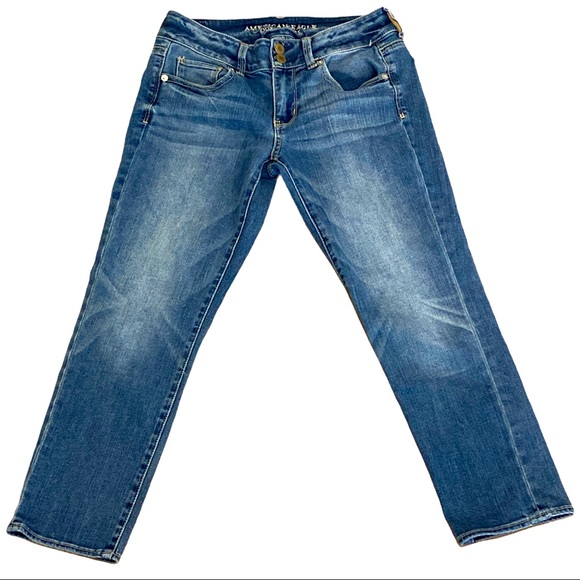 NWOT American Eagle Artist Crop Jeans - Picture 2 of 5